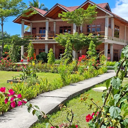 Juma Cottages Tuktuk Siadong Exterior photo